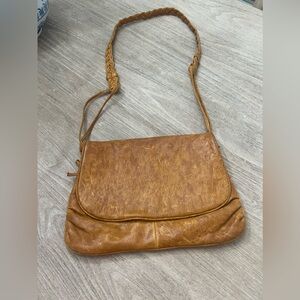 Lauren merkin tan leather crossbody bag